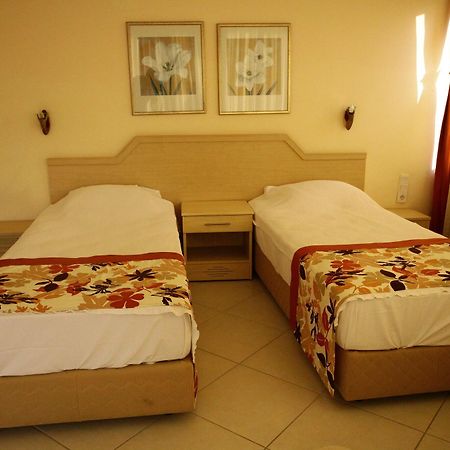 Malhun Hotel Фетие Екстериор снимка
