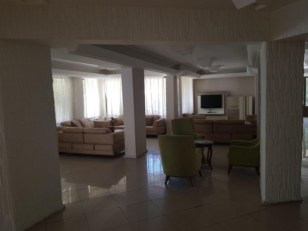 Malhun Hotel Фетие Екстериор снимка