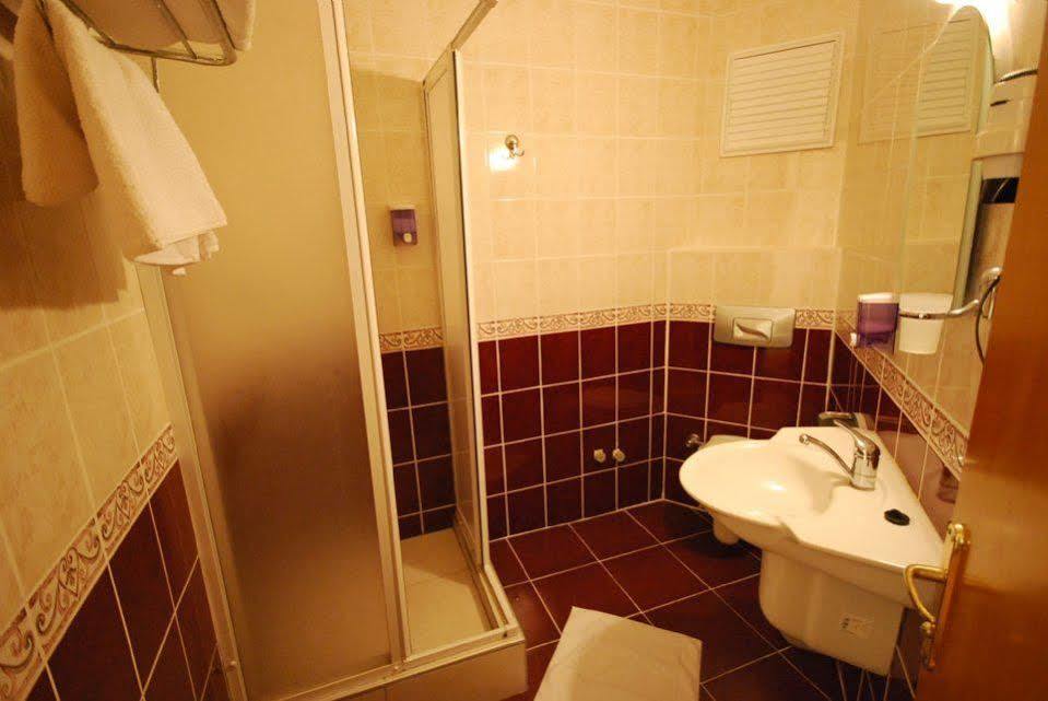 Malhun Hotel Фетие Екстериор снимка